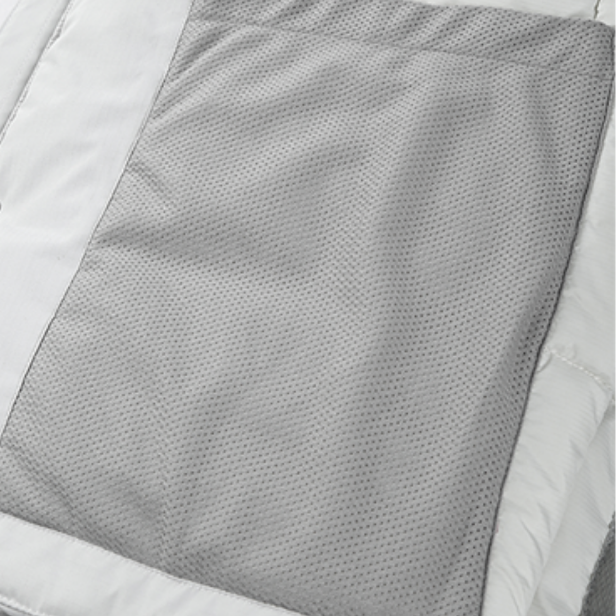 【宇宙服素材＆保温技術】僅か2mmで-40℃対応！超極暖エアロゲルジャケット